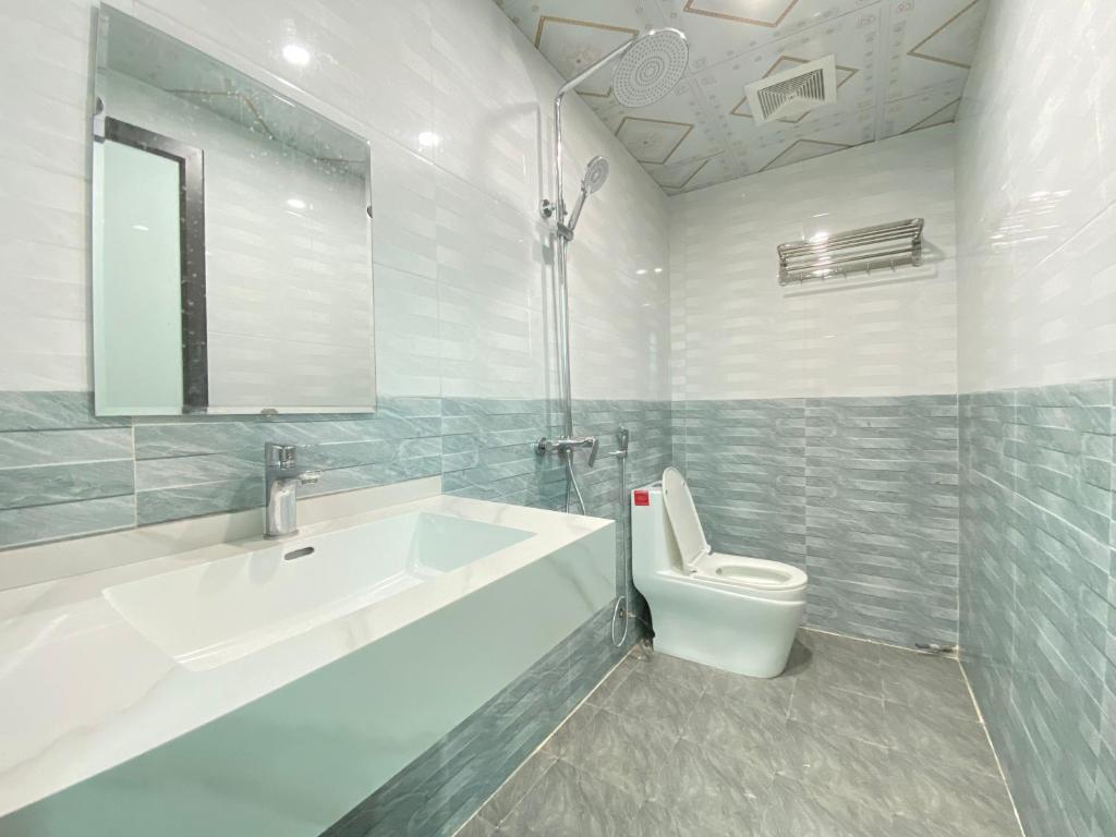 Koupelna v ubytování Van Anh Hotel - Restaurant