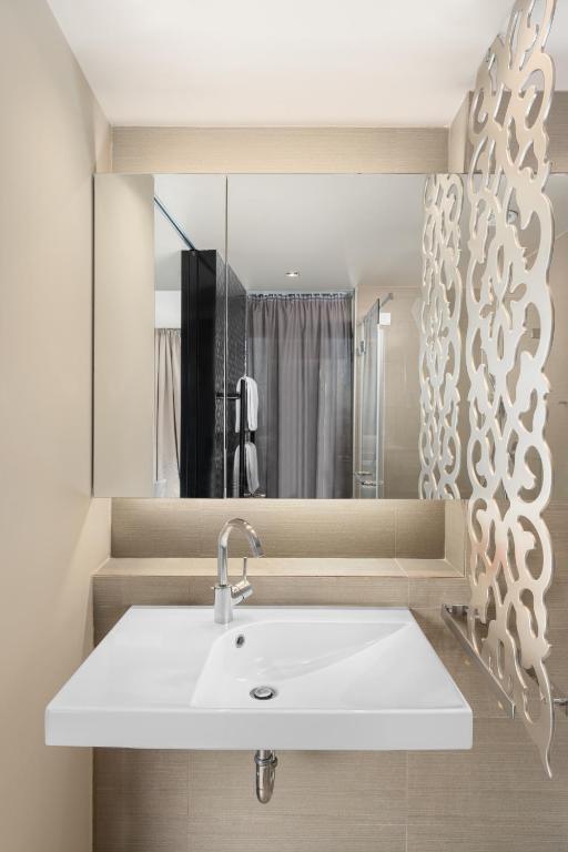 Zijin Hotel Belgrade - Resim 42