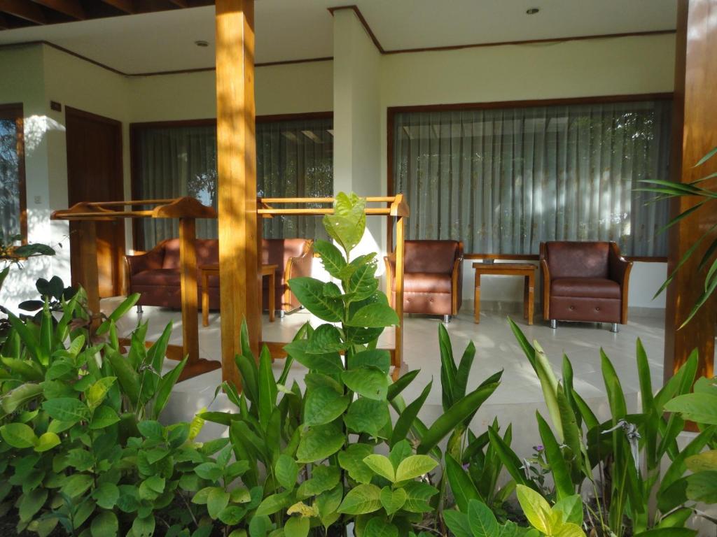 Puri Sari Beach Hotel - 4