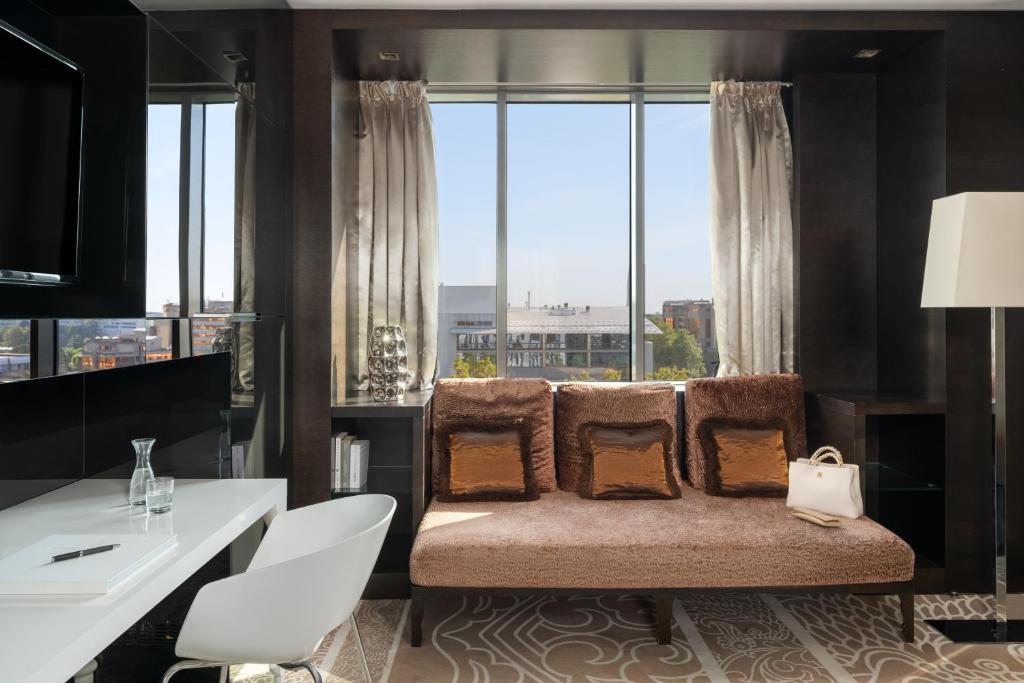 Falkensteiner Hotel Belgrade - 高级套房