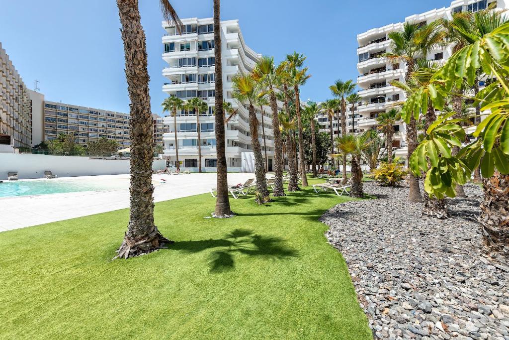 Vonkajšia záhrada v ubytovaní Apartamento céntrico en Playa Del Inglés