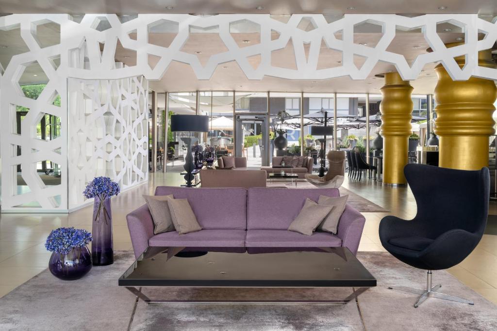 Zijin Hotel Belgrade - Resim 8