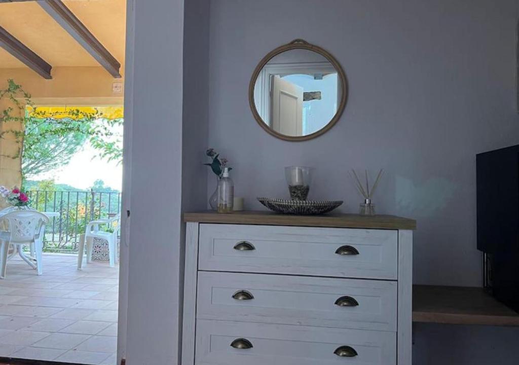 Unique Stay - Tiny Eco Country Cottage, Cabanes – Updated ...