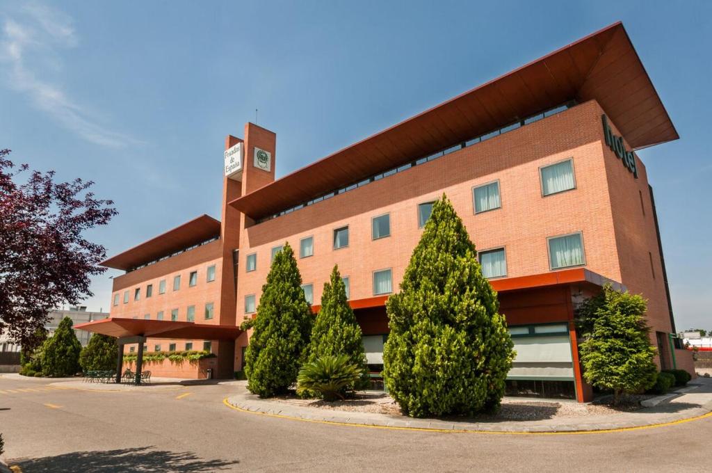 Posadas de España Pinto, Pinto – Updated 2023 Prices