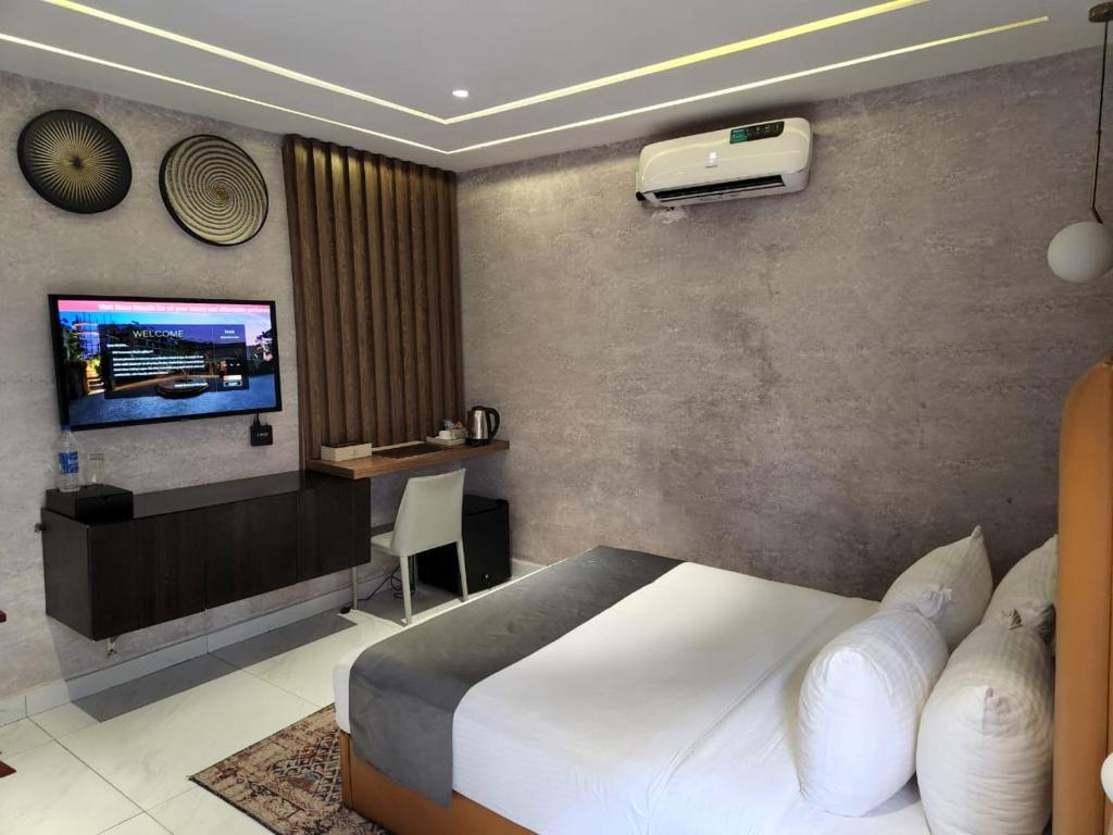 TV a/nebo společenská místnost v ubytování Westine Hotels and Spa Limited