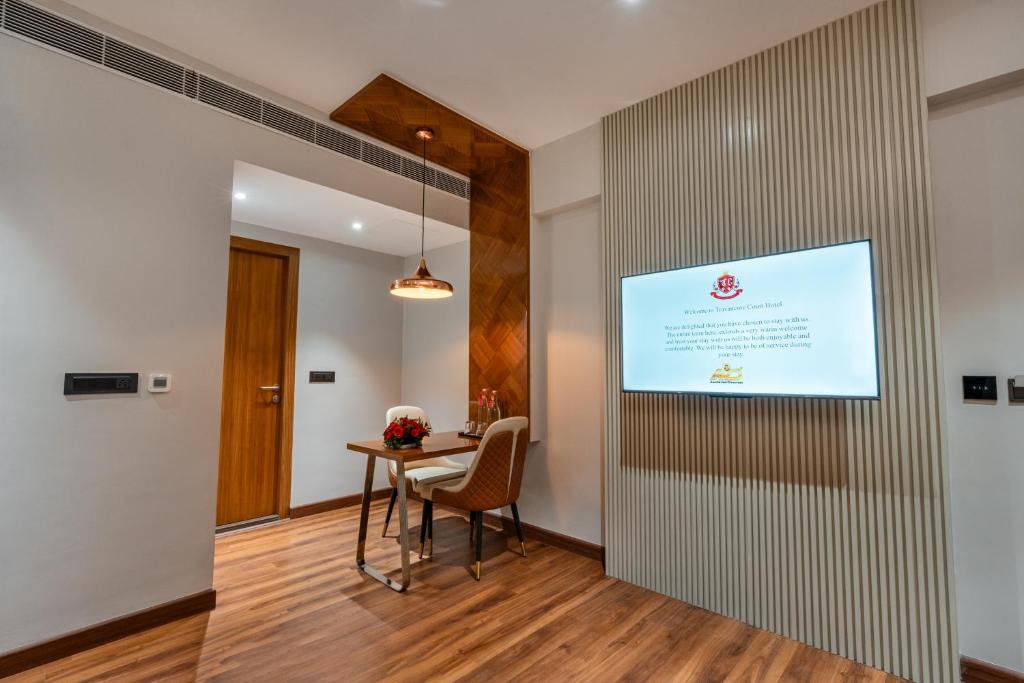 TV a/nebo společenská místnost v ubytování Travancore Court