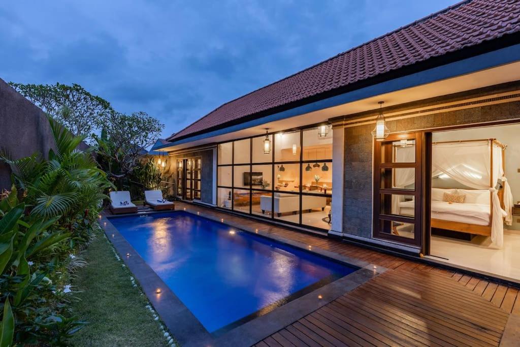 Galeriebild der Unterkunft Unique and Modern Villa Canggu in Canggu