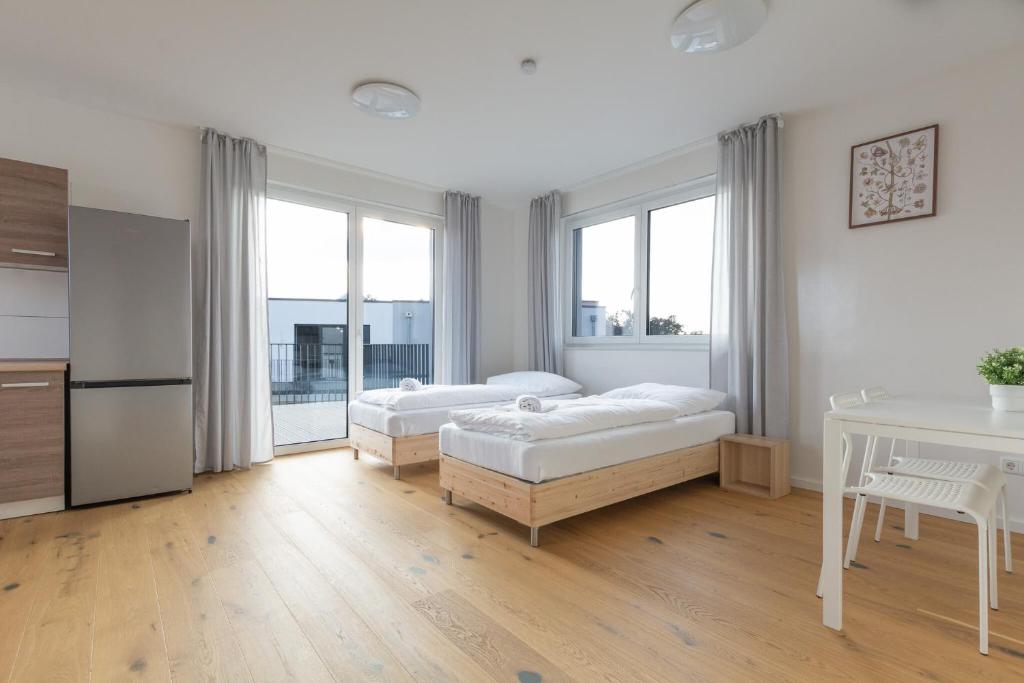 T&K Apartments - Bergisch Gladbach - 7 Comfortable Apartments - 20 min to Fair Messe Cologne - Two-Bedroom Apartment