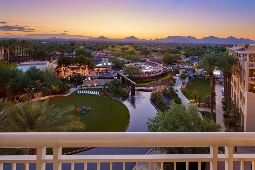 JW Marriott Phoenix Desert Ridge Resort & Spa - 