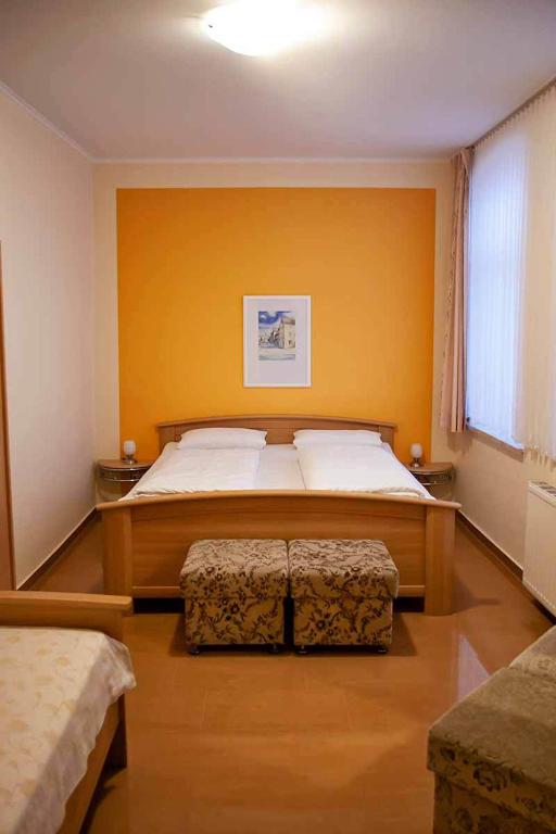 Postel nebo postele na pokoji v ubytování Pension Wehner