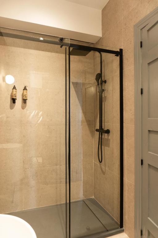 La Antigua Farmacia - 10