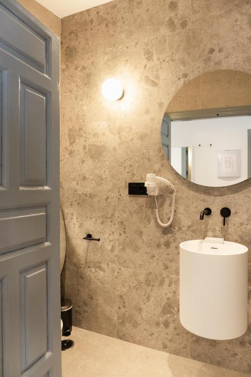 La Antigua Farmacia - 8