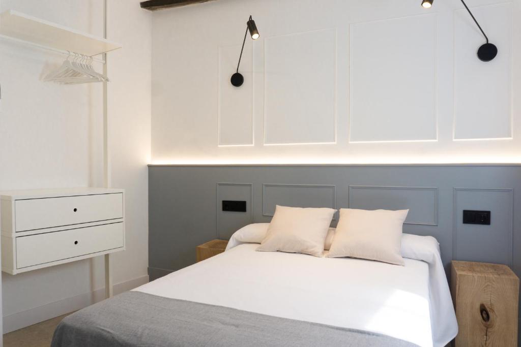 La Antigua Farmacia - 19