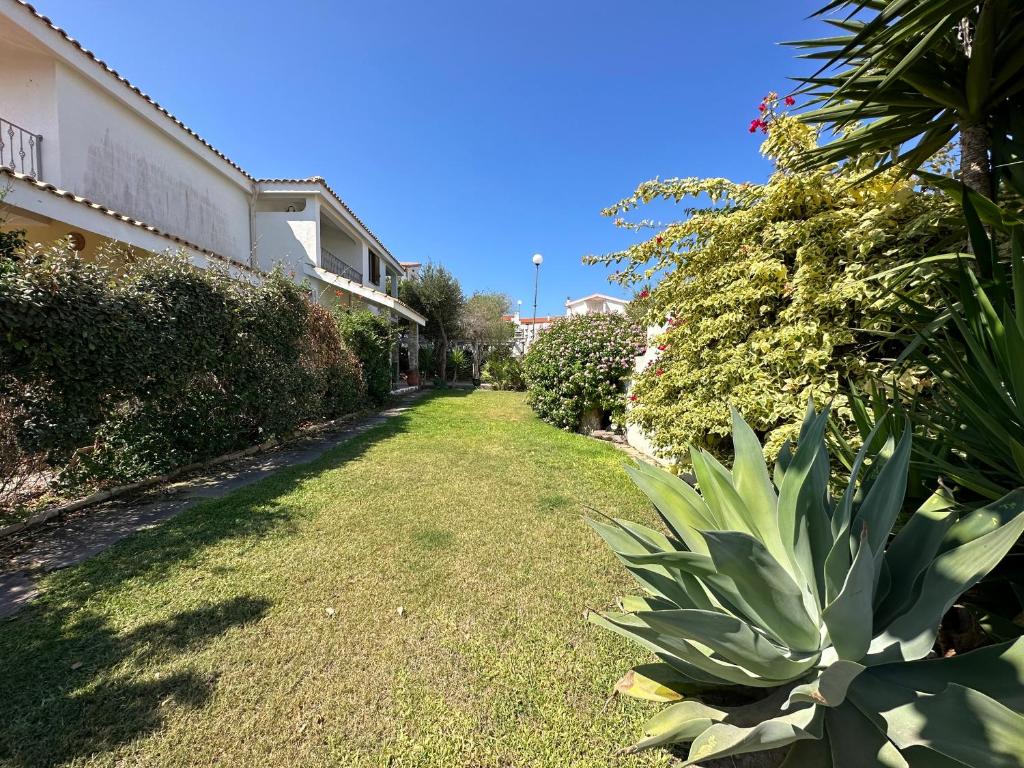 Villetta Calasetta - Spaziosa casa con terrazza e BBQ