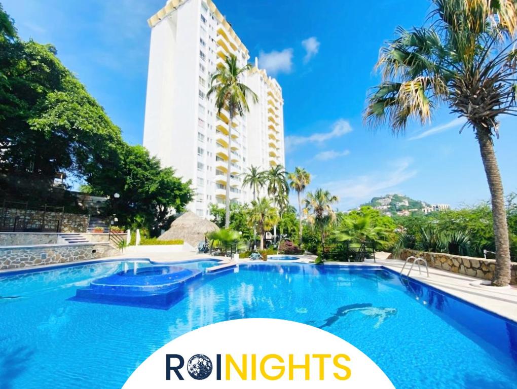 Twin Towers Caleta - Housity