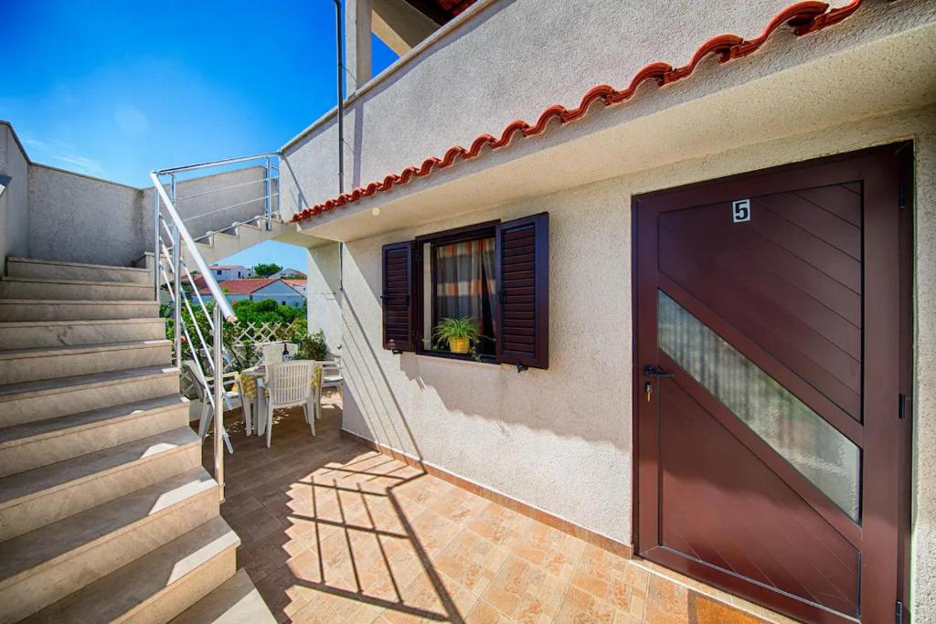 Balkón nebo terasa v ubytování Apartments Mihojevic