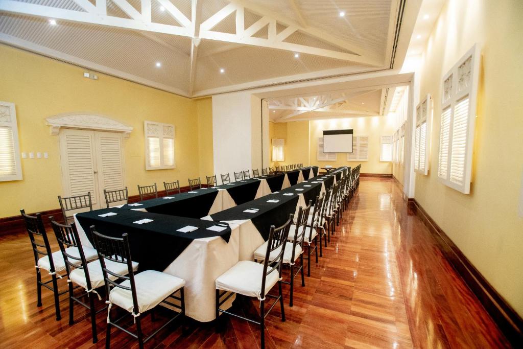 Konferenční prostory v ubytování Hotel Colon Salinas