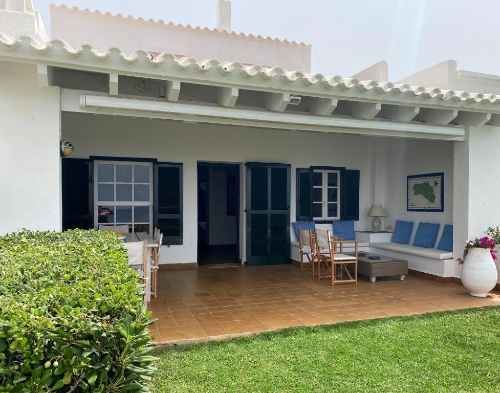 Κήπος έξω από το Villa SES TANQUES 17