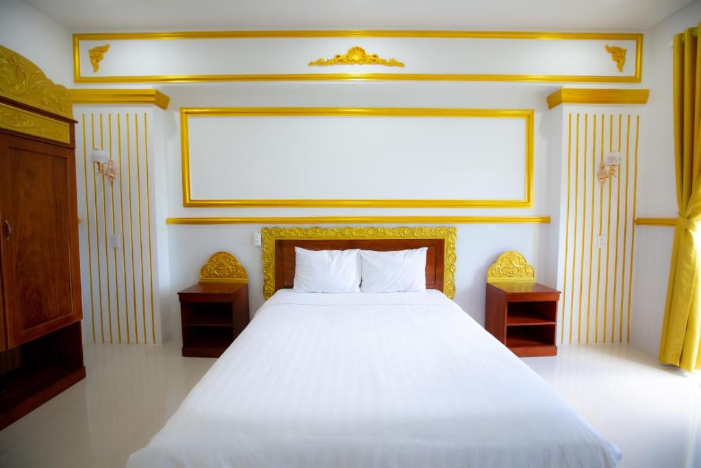 KING VILLA QUẢNG NGÃI - Chambre Deluxe (2 Adultes + 1 Enfant)