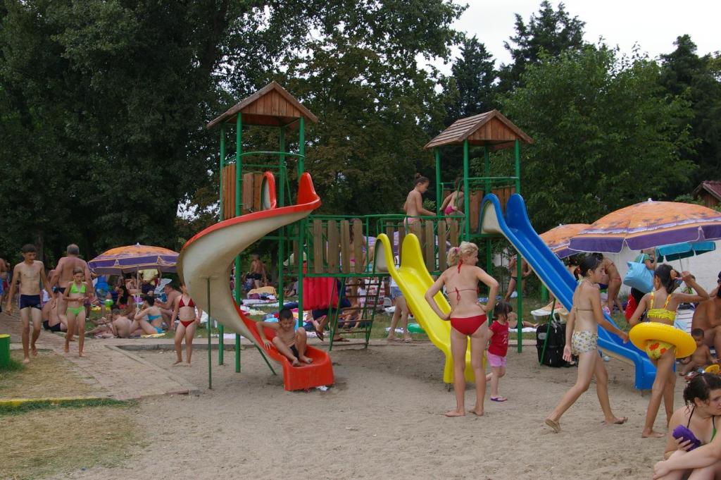 Children's play area sa Hotel Dana