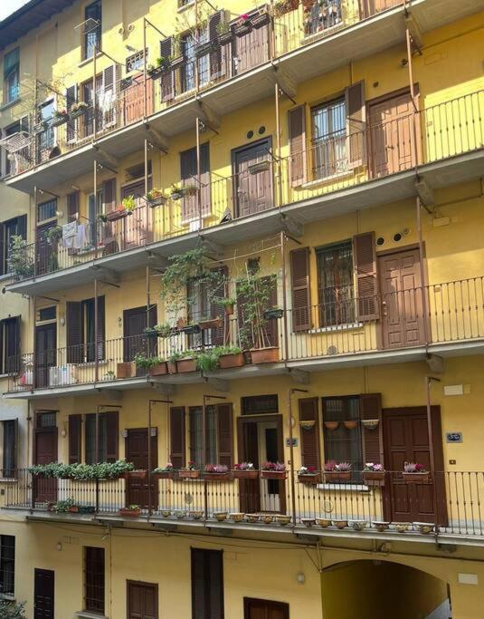 Bilocale Milano Sempione