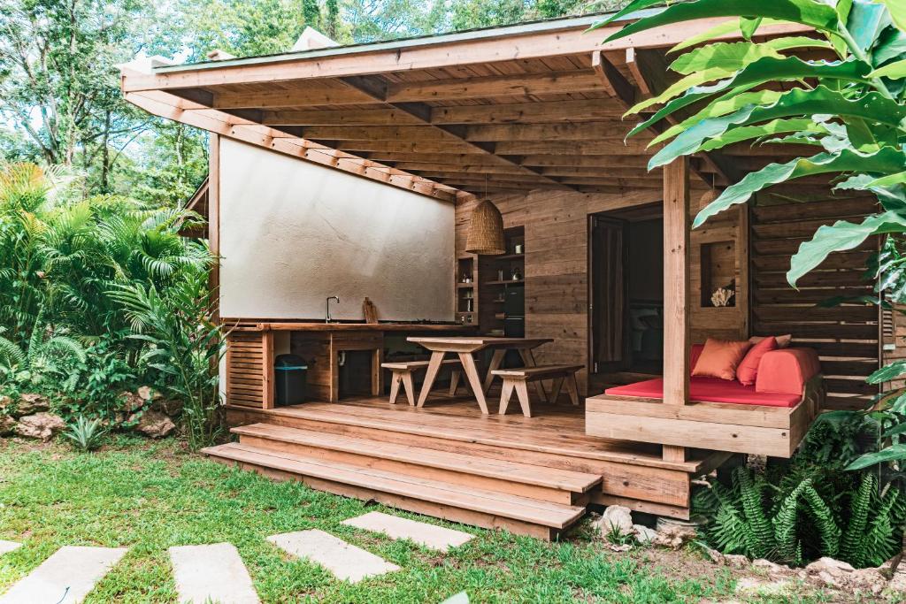 Zahrada ubytování Bocas Garden Lodges