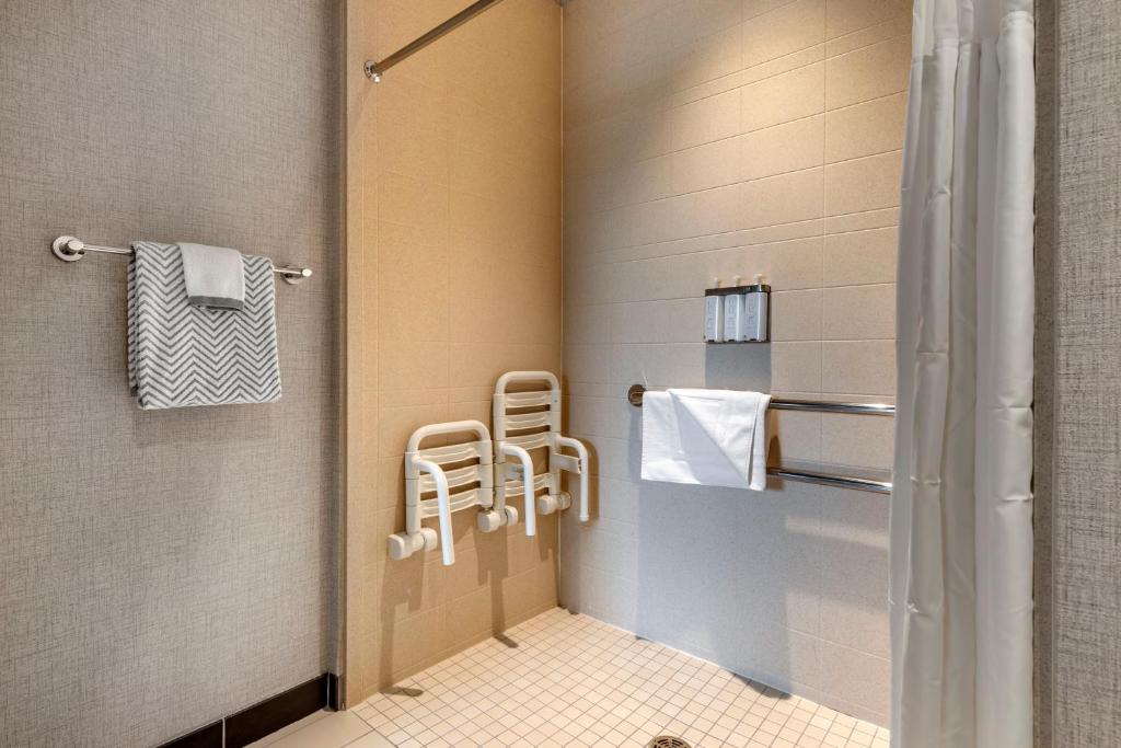 Cambria Hotel Madison East - King Suite Upgrade - Accessible/Non-Smoking