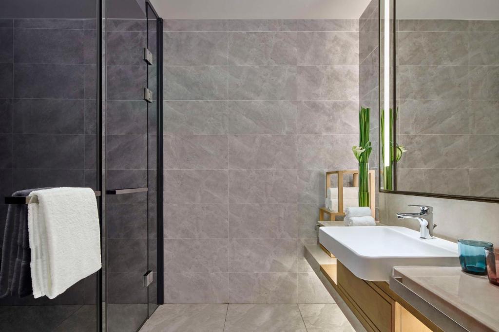 Koupelna v ubytování DoubleTree by Hilton Guangzhou Zengcheng