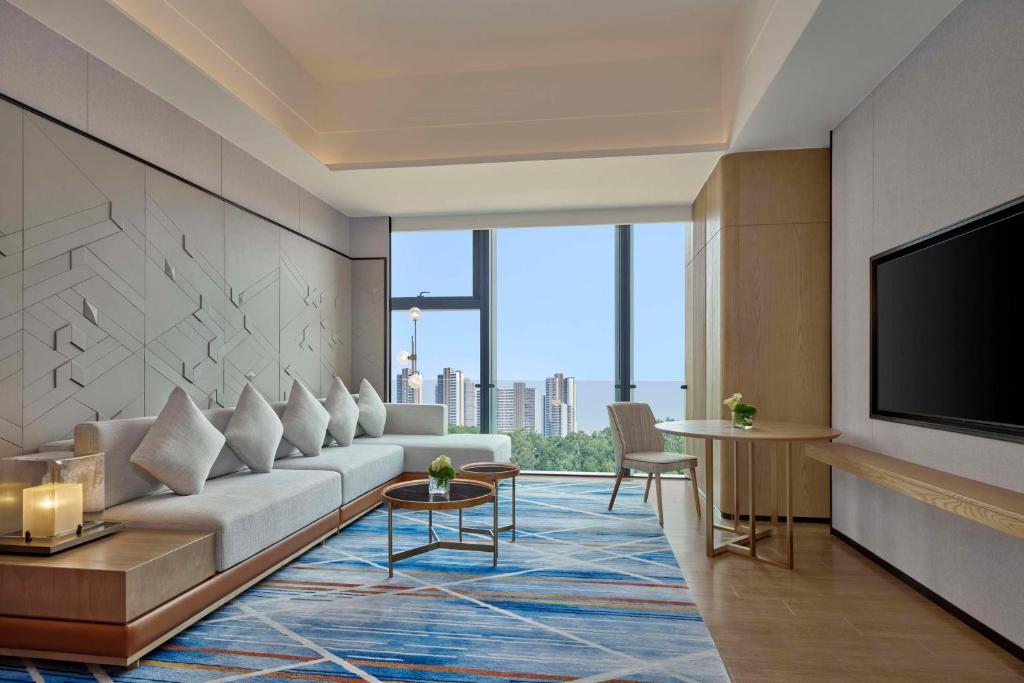 TV a/nebo společenská místnost v ubytování DoubleTree by Hilton Guangzhou Zengcheng