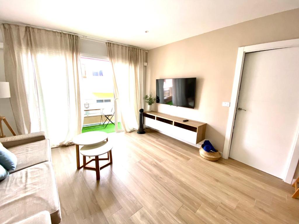 TV a/nebo společenská místnost v ubytování Suite El Médano Experimental II