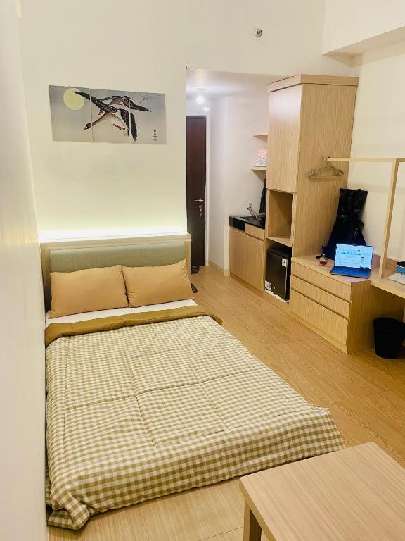 Lovely Japanesethemed Studio Apartment Transpark Juanda Bekasi