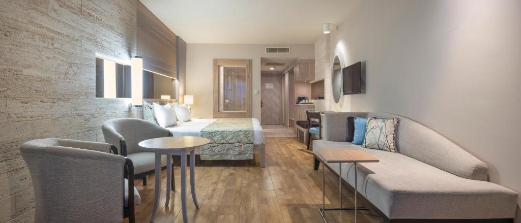 Melas Resort Hotel - 8