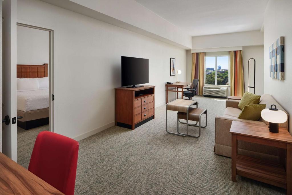 Homewood Suites Atlanta Midtown - One-Bedroom Queen Suite With Two Queen Beds
