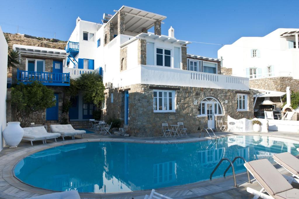Voula Apartments & Rooms, Agios Ioannis Mykonos, Greece - Booking.com