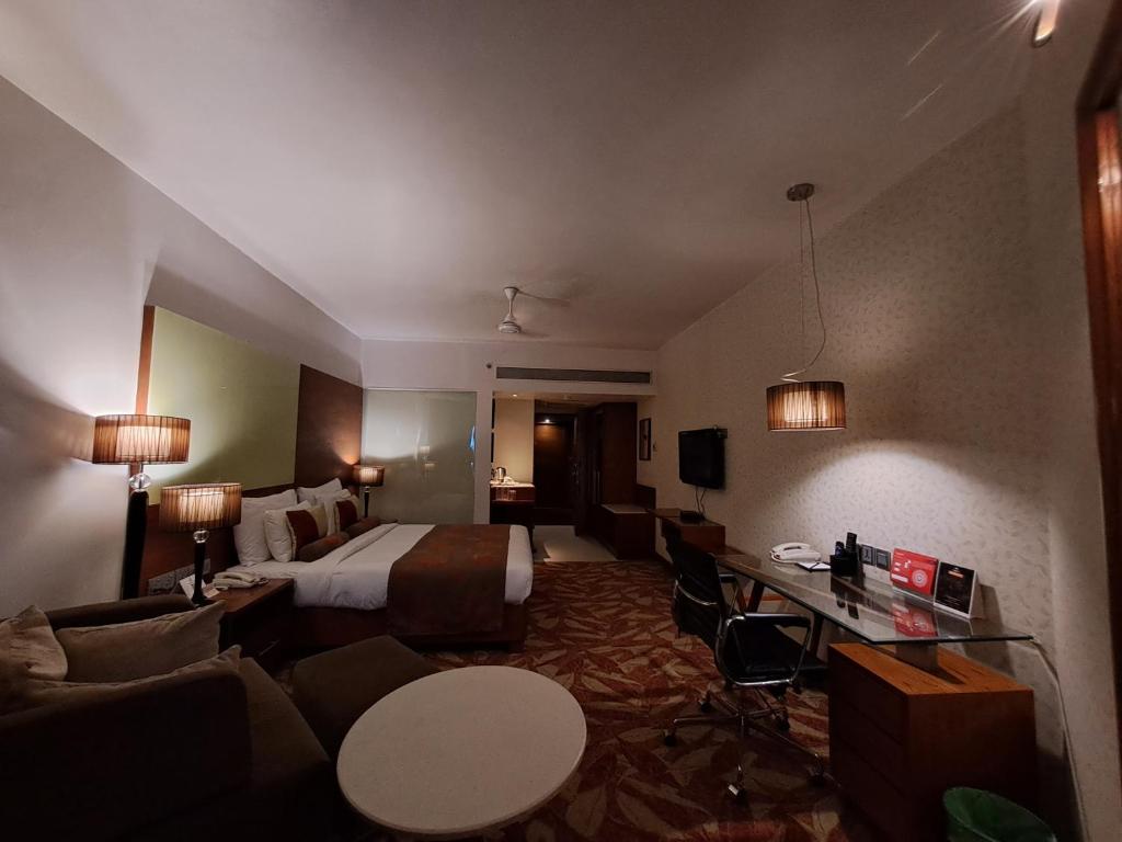 Posezení v ubytování The Pride Hotel, Nagpur