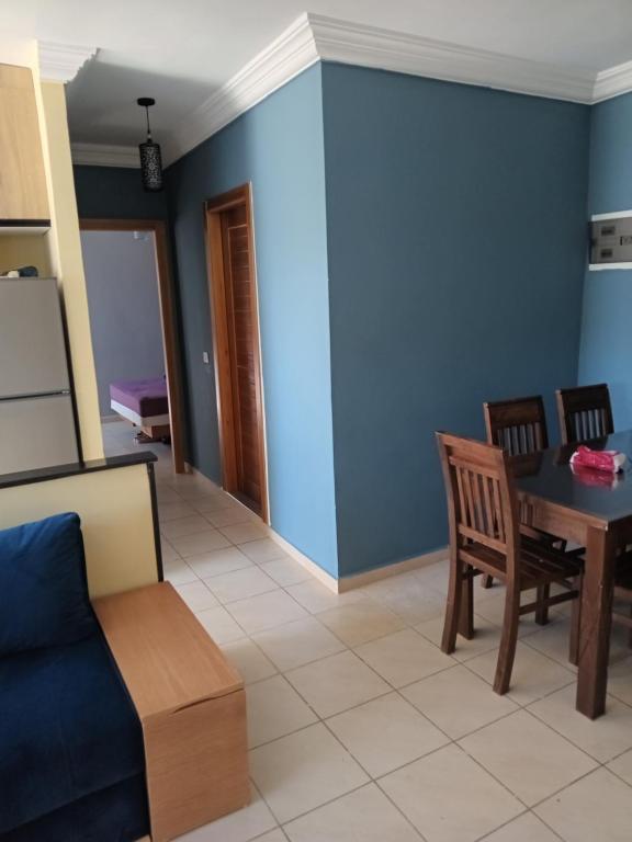 Posezení v ubytování Appartement bien équipé à 5 min de la plage, TOUT INCLU!