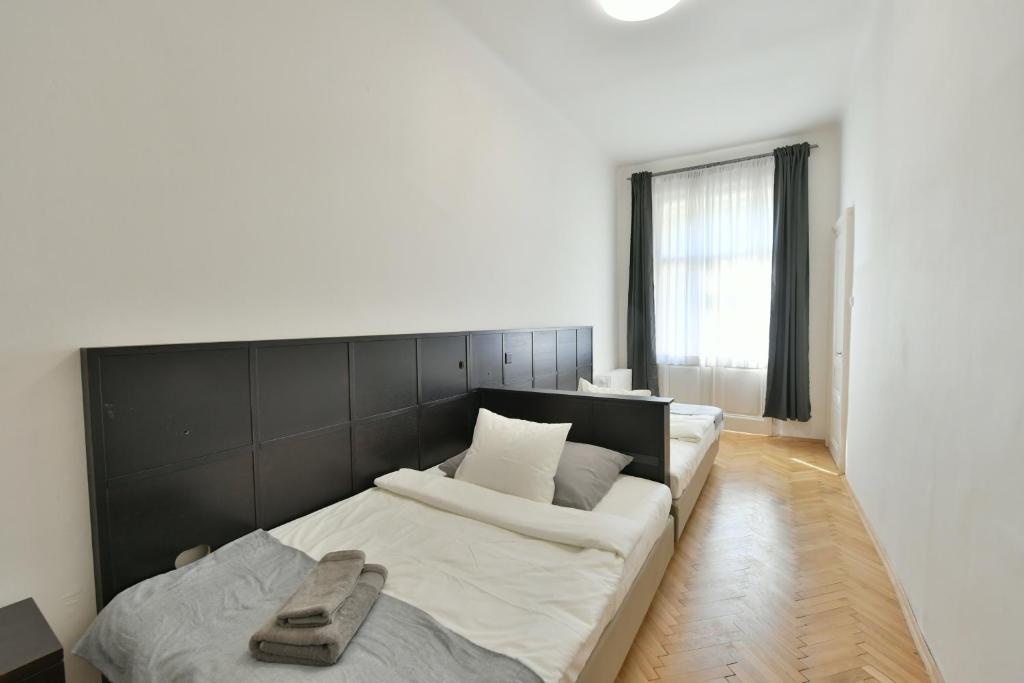 WSP Petrin Garden Apartments - 7