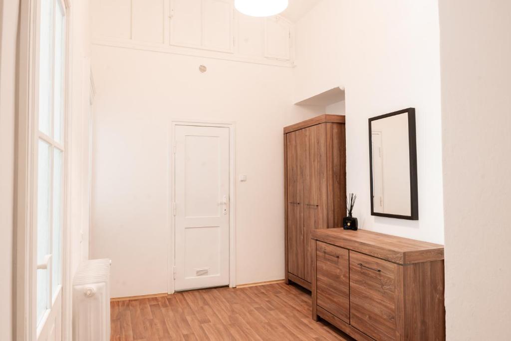 WSP Petrin Garden Apartments - 4