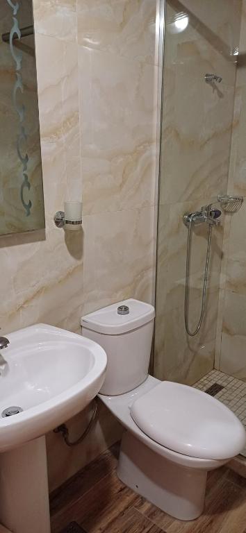 Koupelna v ubytování Hotel Lepenica