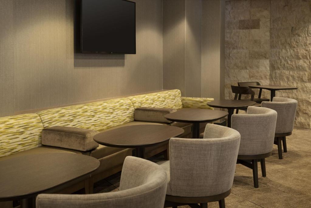 SpringHill Suites Fort Worth University photo