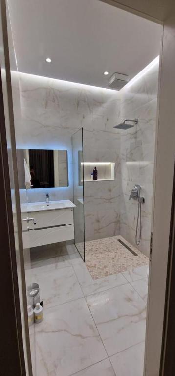 LILO’s Place - Imazhi 3