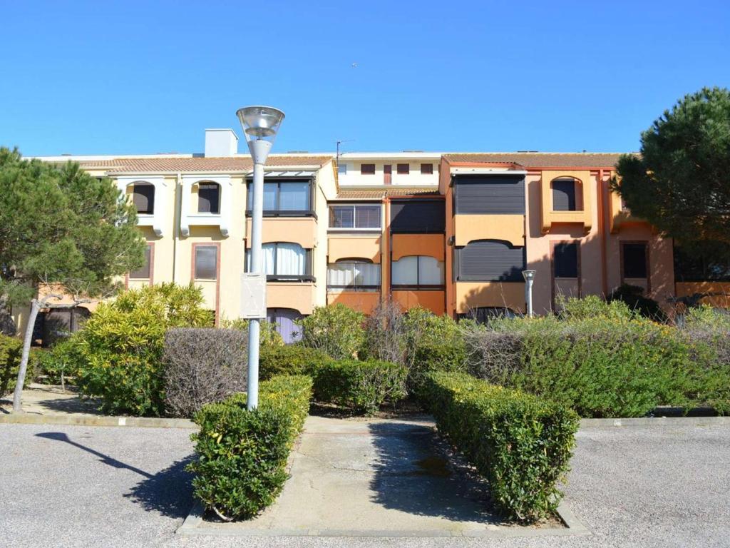 Budova, v ktorej sa apartmán nachádza