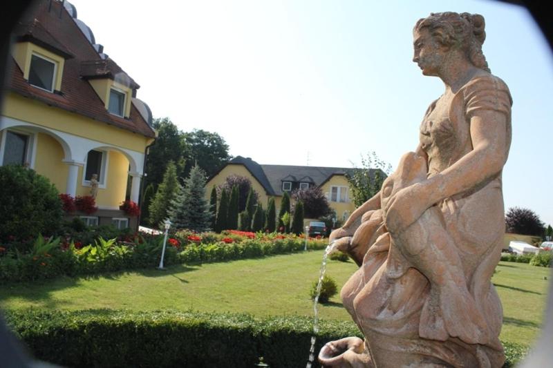 Zahrada ubytování Barokk Hotel