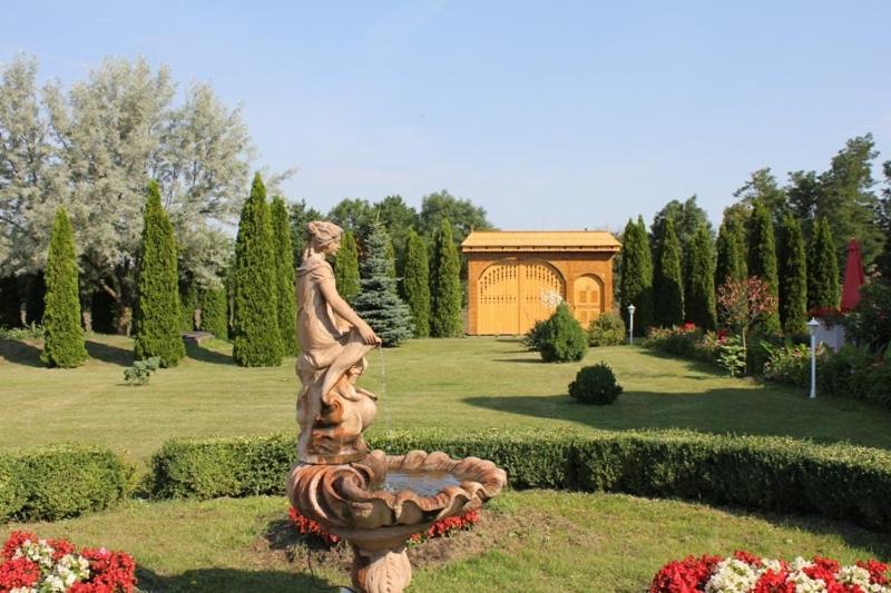 Zahrada ubytování Barokk Hotel