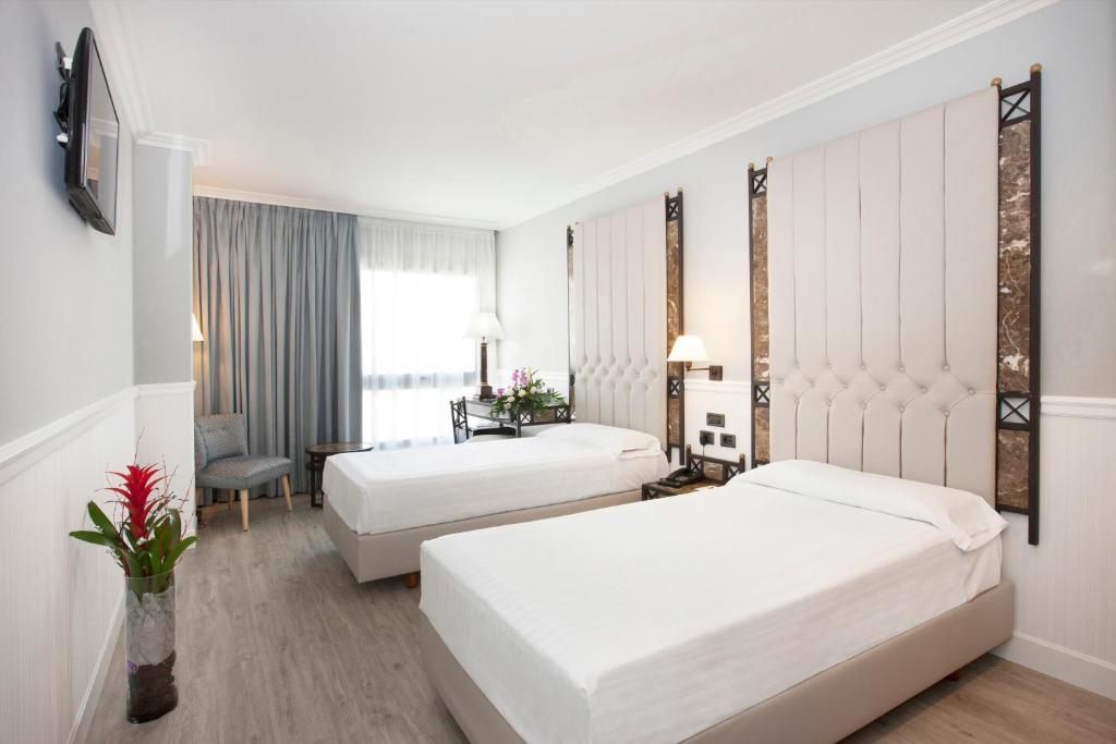 Hotel Gran Via - Habitación Doble (1 - 2 Adultos)