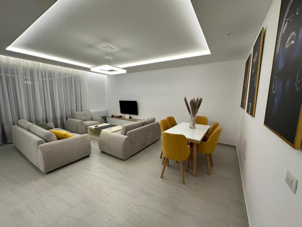San Pietro Apartament - Image 1