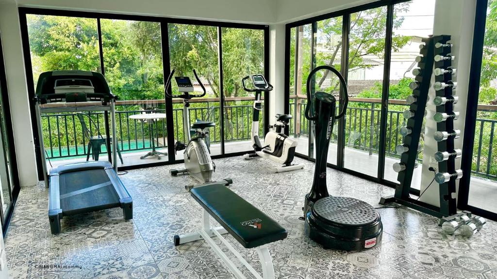 Fitness centrum a/nebo fitness zařízení v ubytování THE NINE THASALA