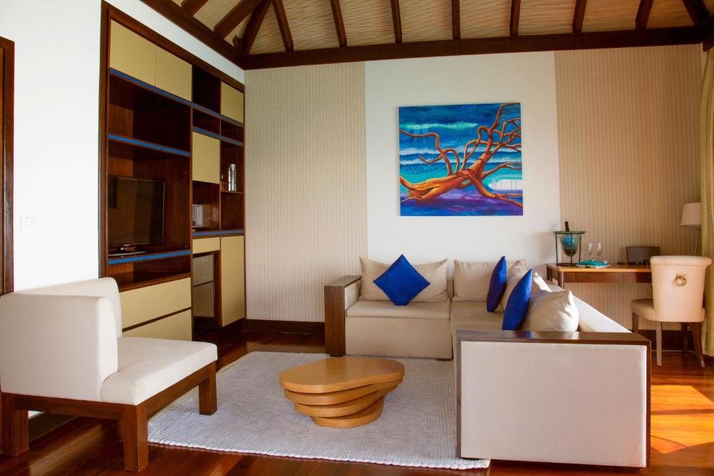 Coco Bodu Hithi - 50 Percent Off Shared Roundtrip Speedboat for Stays until 7th January 2027, Book by 31st January 2026 - 19