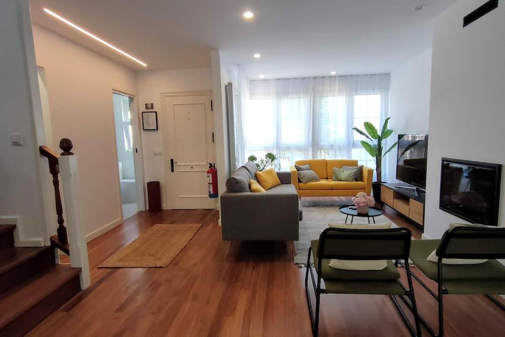 Fotografie z fotogalerie ubytování Rosa de Ciudad. Chalet céntrico con mucha intimidad v destinaci Santander