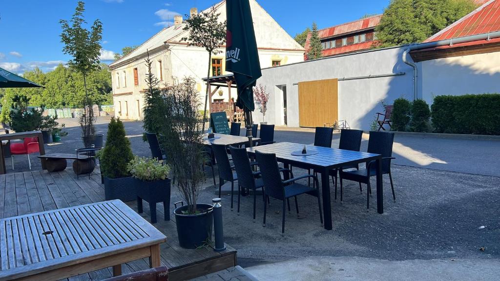 Jagerhaus Libochovice (Jägerhaus Libochovice, bohaté minulosti, bohatou historií, česká jídla) Jagerhaus Libochovice
